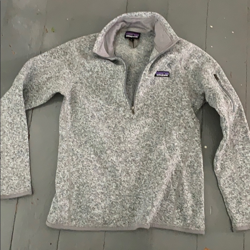 Patagonia gray quarter zip